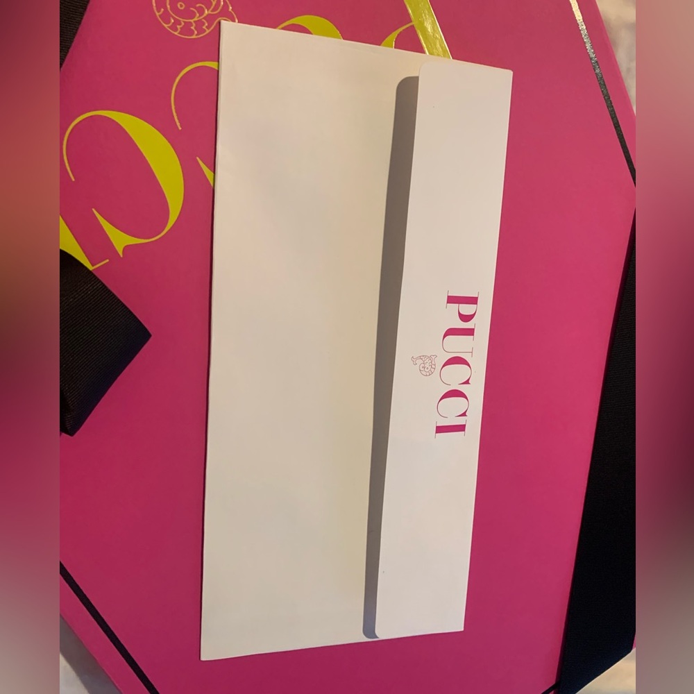 Brand new authentic rare and collectible Emilio Pucci envelope . Never been used